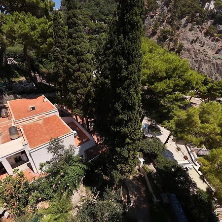 Casa Schiattarella Capri-3