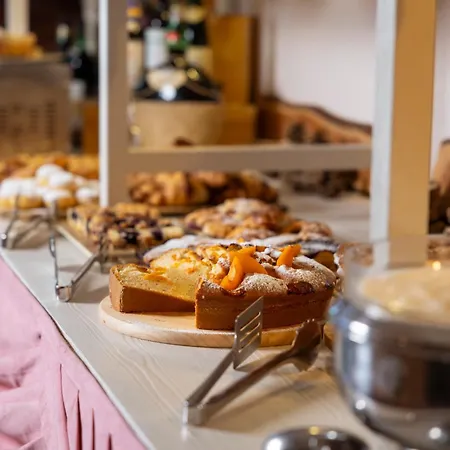 Hotel Londra Slow Living Molveno-3