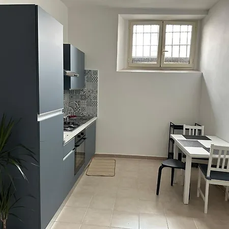 Clarissa Guest House via di Mezzo 194-3