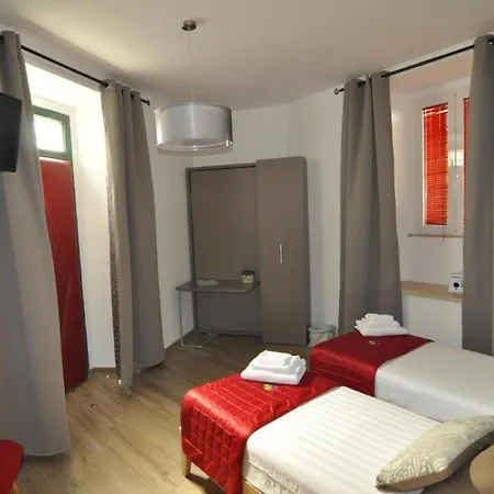 Flatinrome Rooms In Trastevere-2