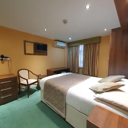Hotel Oliver, 198 Cromwell Road Sw50Sn-2