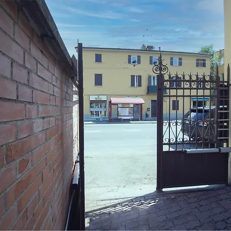 Athena Rooms - Parcheggio privato-2