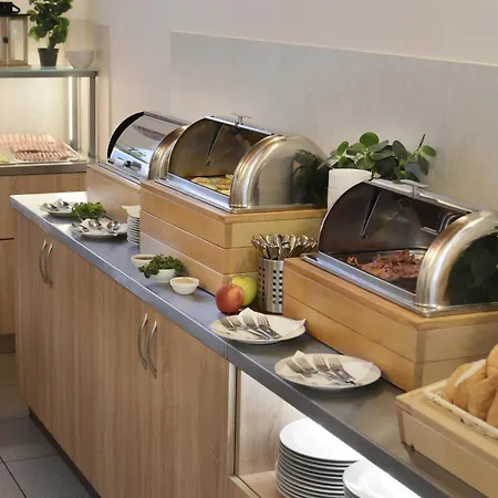 Prague Season Hotel-3