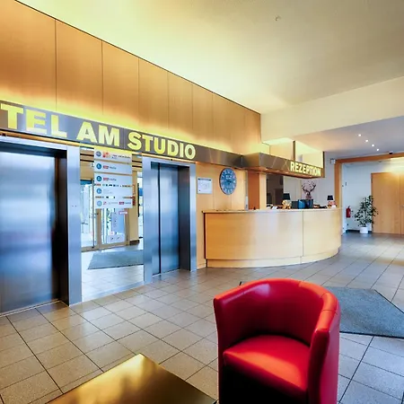 Enjoy Hotel Am Studio-2