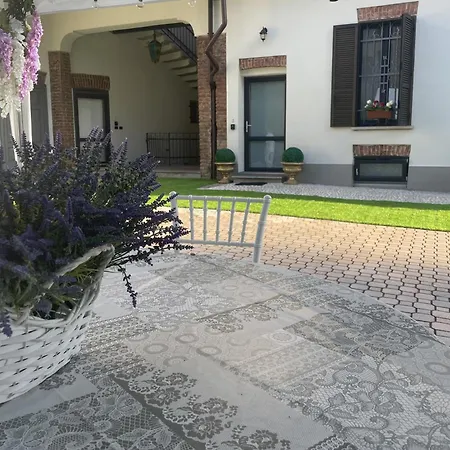 Villa Simona Malpensa-2