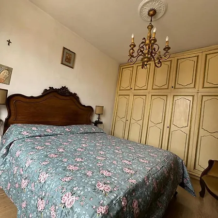 Micheli Suite Anfiteatro Square-3