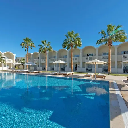Reef Oasis Beach Aqua Park Resort-2