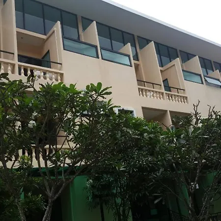 Royal Waves Hotel-2