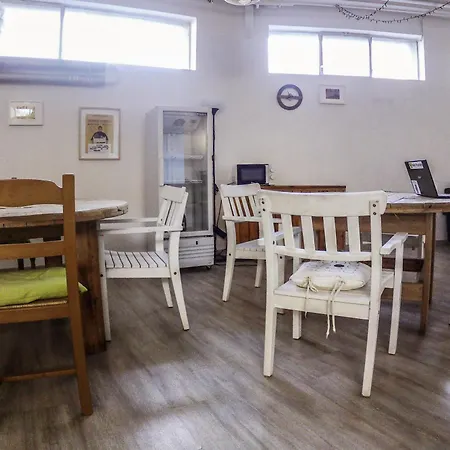 La Cordata Accommodation - Woodhouse Bike Hotel-3