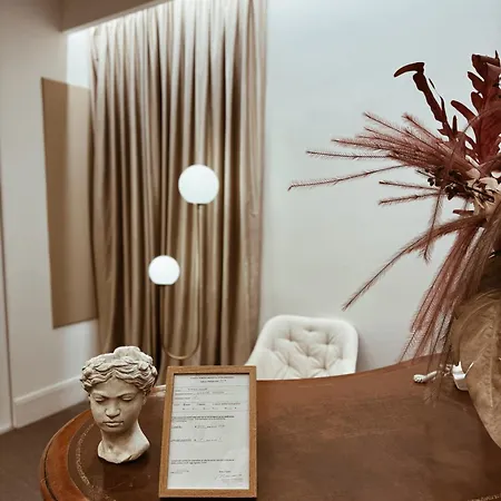 Residenza Imperiale - Luxury Guest House-3