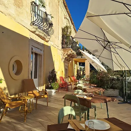 Bed&Breakfast Terra del Sole Ibla-3