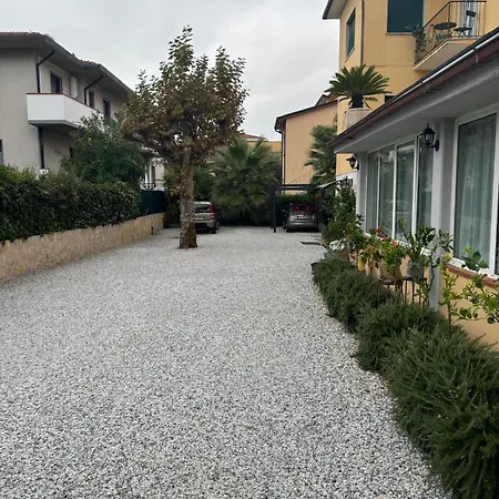 Casa Versilia Hotel-3