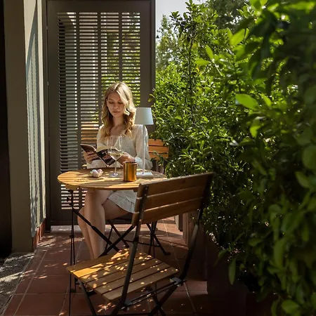 Boutique Hotel Sirmione-3