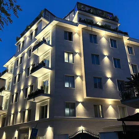 J Maluni City Hotel-2
