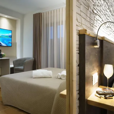 Chalet n5 Guest House- Ombrellone GRATIS incluso a Catanzaro Lido--3