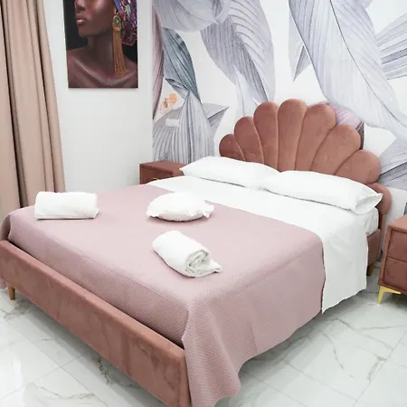 Seven7 Rooms-2