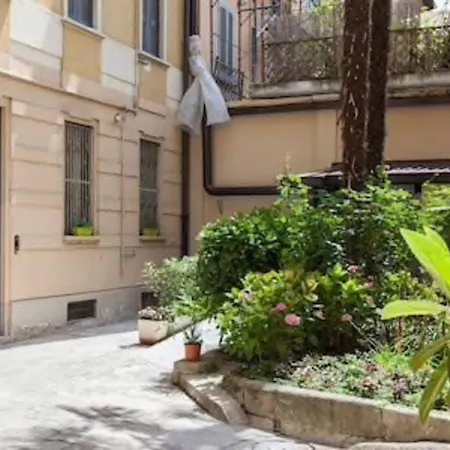 Exquisite Stay Via Crema-2