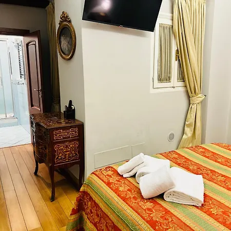 Cenci Guest House-2