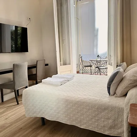 Casa Consell Gran Via, Guest House-3