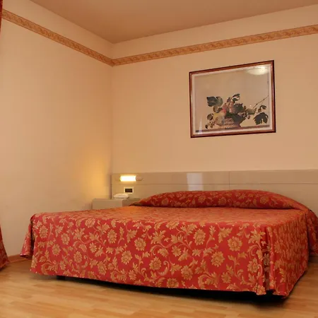 Hotel Excelsior-2