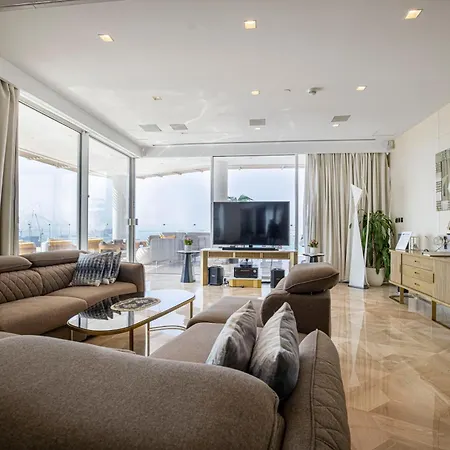 Five Palm Luxury Penthouse Full Marina View & Private Pool-3