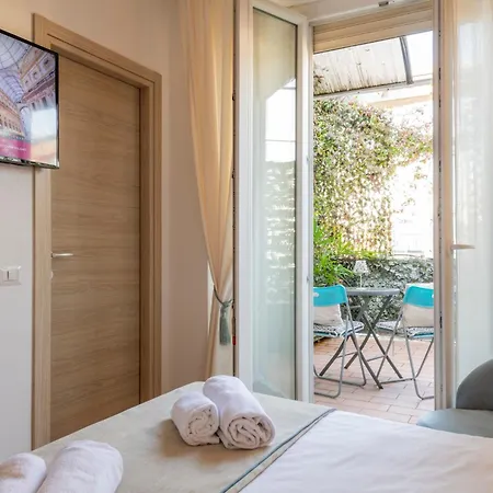 B&B Home Flowers Milano-3