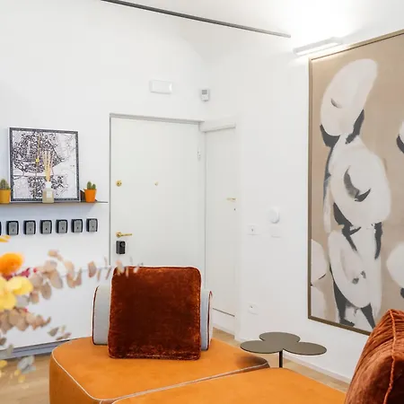 Palazzo Garibaldi Parma Luxury Rooms&Suites-3