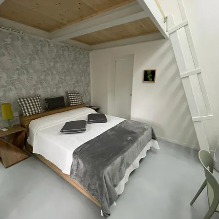 Poveromo B&B-3