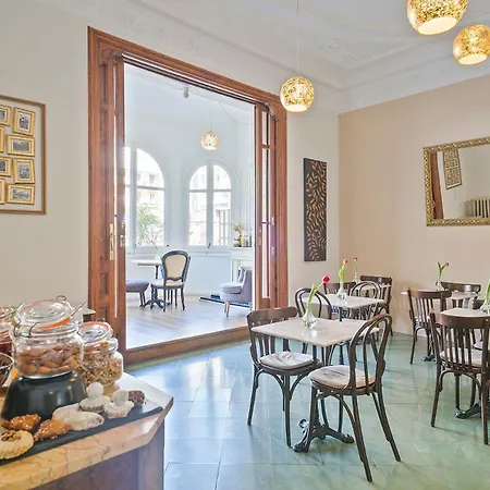 Mihlton Barcelona Boutique B&B (Adults Only)-3