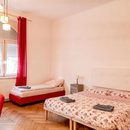 Bolzano Rooms-3