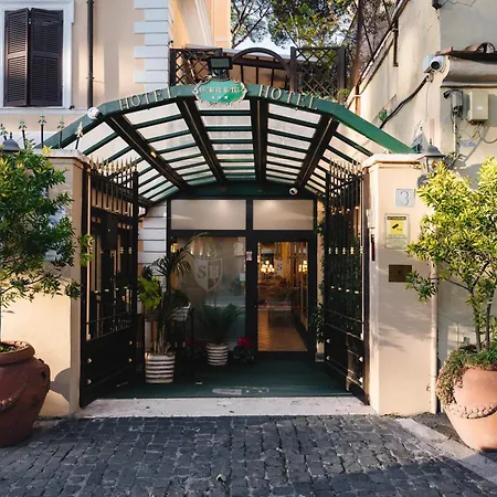 Sourire Hotel-3