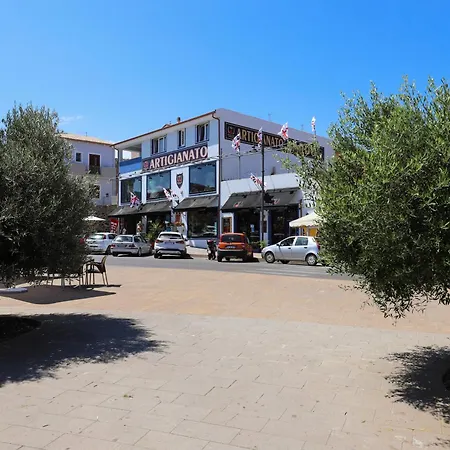 The Square Castelsardo-2