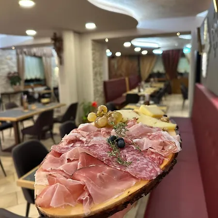 Hotel Edelweiss con Ristorante Note di Gusto-3