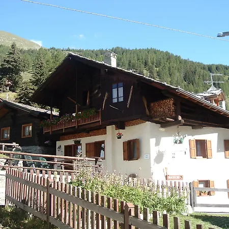 Le Vieux Rascard Chambres D'Hotes-3