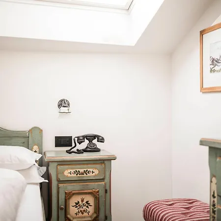 Hotel Cavallino D'Oro Bed&Breakfast-3
