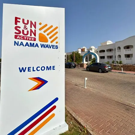 Fun & Sun Naama Waves-3