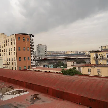Napolitano Rooms (Central Station)-2