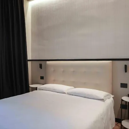 Hotel Universo-2