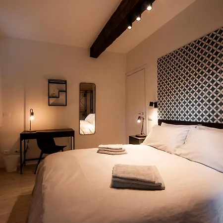 Reggio Center Lovely Rooms-2