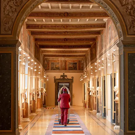 Palazzo Talìa - Small Luxury Hotels of the World-3