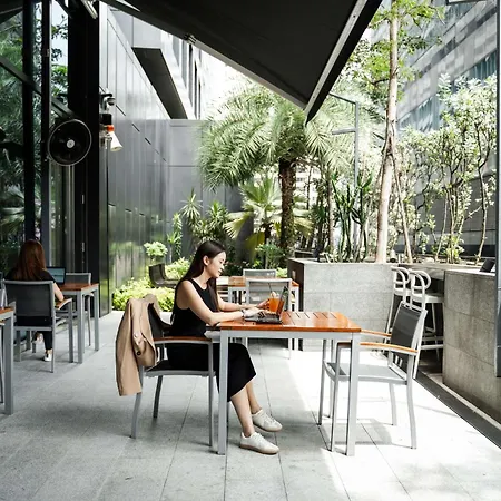 Yotel Singapore Orchard Road-3