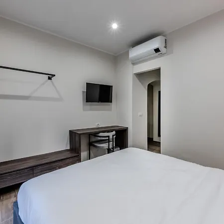 Soziglia Guest Rooms-3