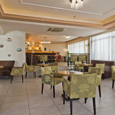 Regina Studios&Hotel-3