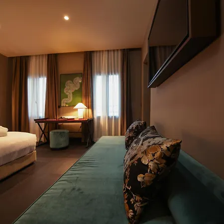 U-Visionary Venezia Hotel-3