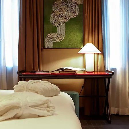 U-Visionary Venezia Hotel-2