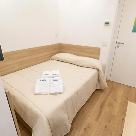 B&B Loricaly-2