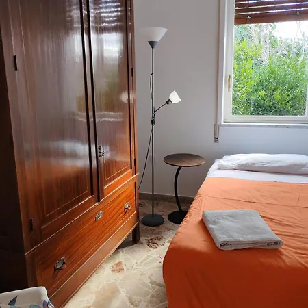 Giardino delle arance Luxury Rooms-3