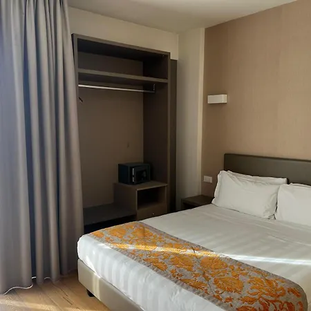 Hotel Napoleon-3