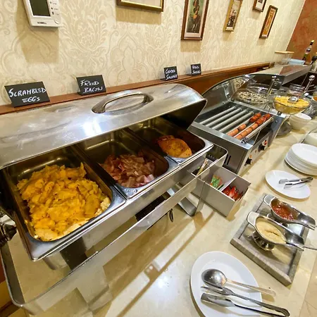 Gold Hotel Budapest-3