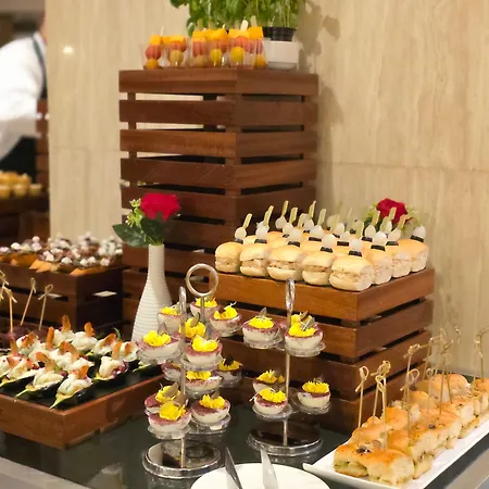 Copthorne Hotel Dubai-3